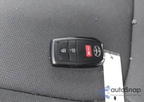 2025 Toyota Corolla Cross Le z USA, uszkodzony, nr VIN 7MUCAABG1SV134094